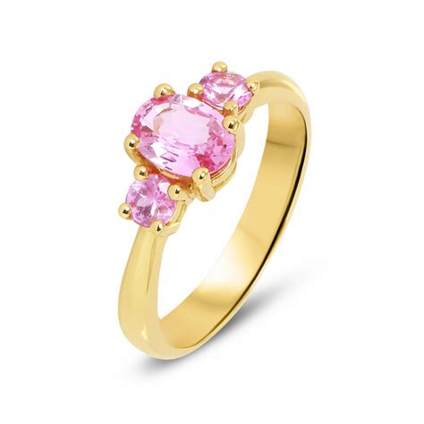 Bague en or jaune Bois de Rose .